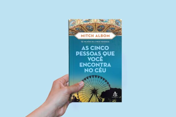 Livro As cinco pessoas que voce encontra no ceu